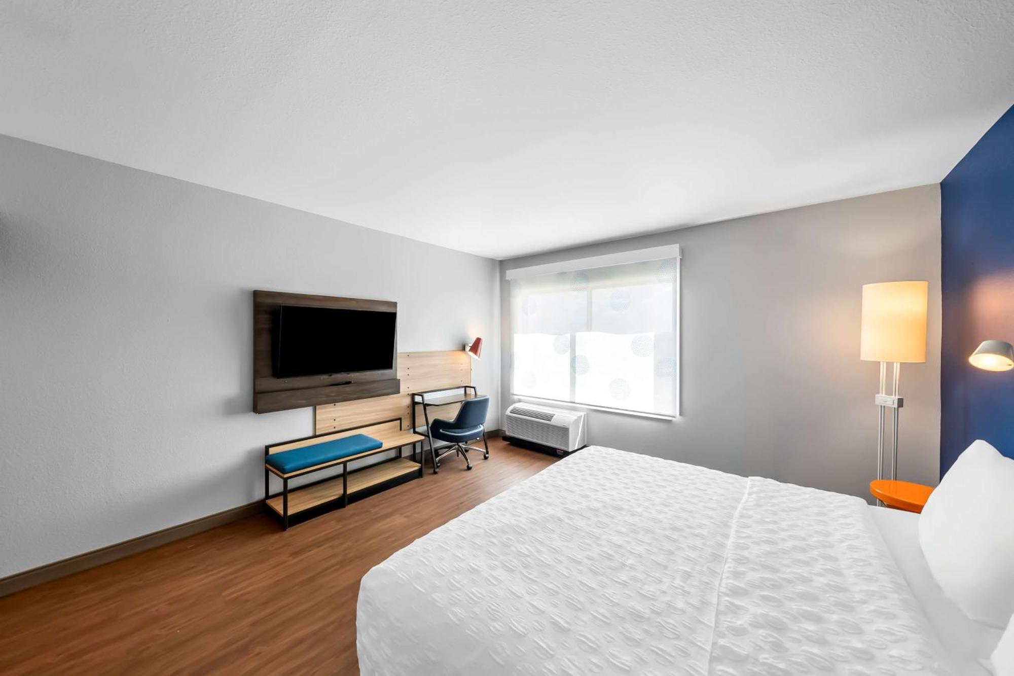 Отель Tru By Hilton Plano Hwy 75 Экстерьер фото