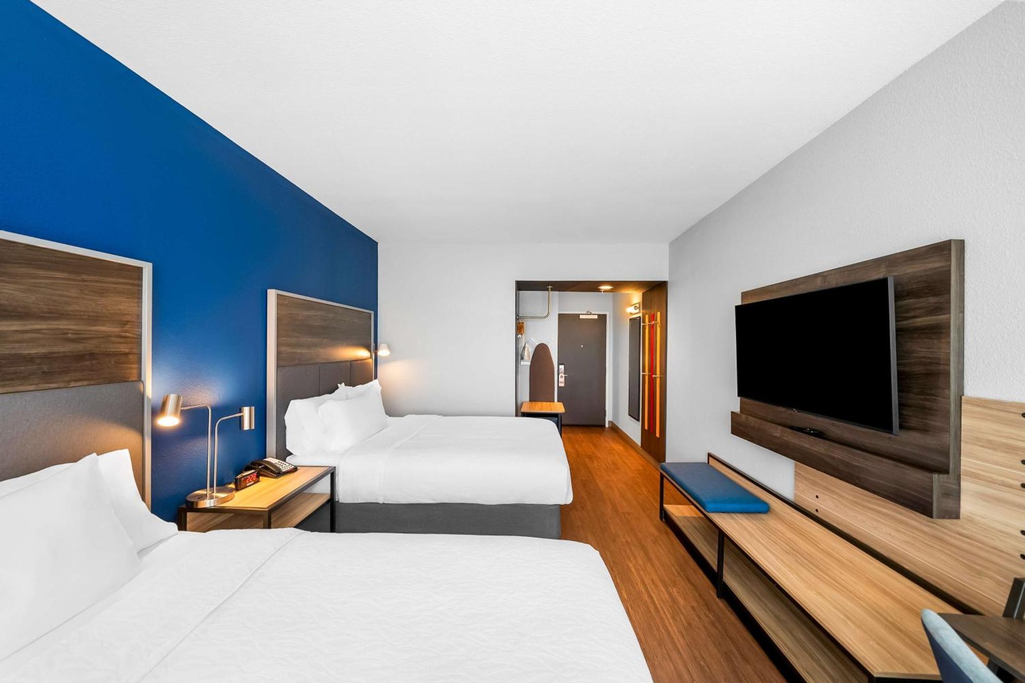 Отель Tru By Hilton Plano Hwy 75 Экстерьер фото